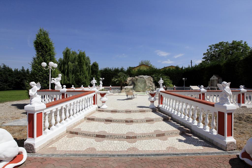 Casumaro Borgo Dei Sensi B&B 외부 사진