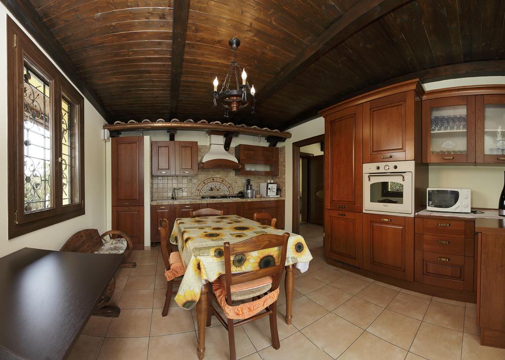 Casumaro Borgo Dei Sensi B&B 외부 사진